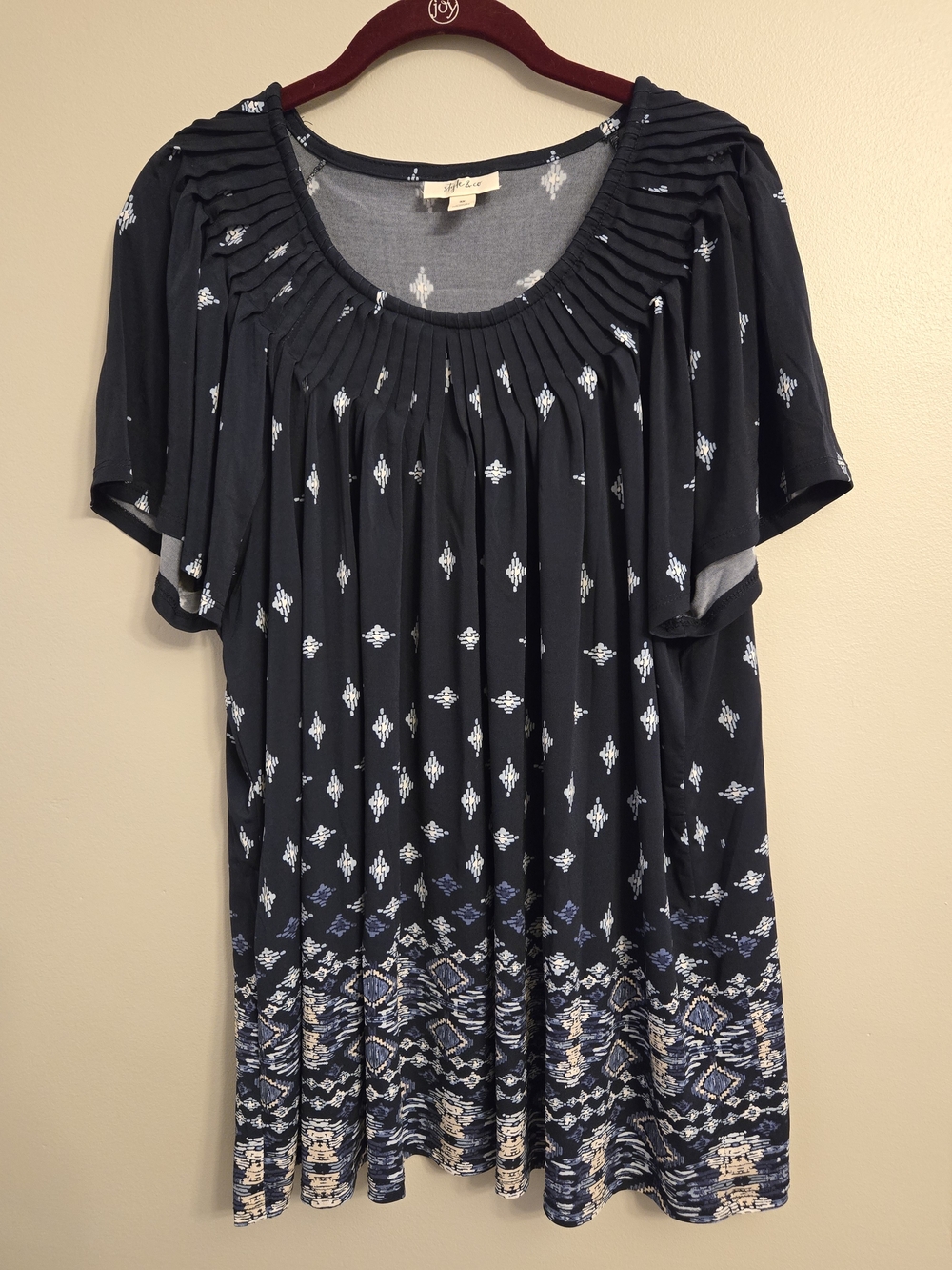 Style & Co Blue & White Patterned Pleat-Yoke Tunic